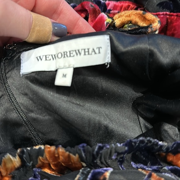 We Wore What Devore Velvet MIDI Dress - Picture 9 of 9